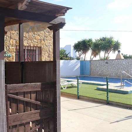 Apartamento En Conil Con Piscina Конил-де-ла-Фронтера Екстериор снимка